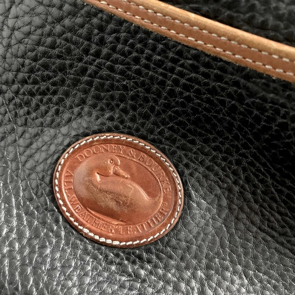 Vintage 90s Dooney & Bourke black crossbody purse - Picture 6 of 15